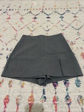 Zara Charcoal Pinstripe Skort